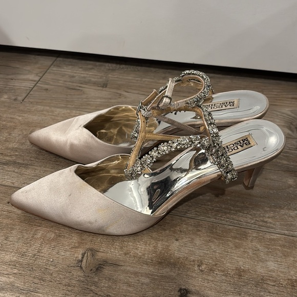 Jewel Badgley Mischka champagne kitten heel size 11 - Picture 2 of 7